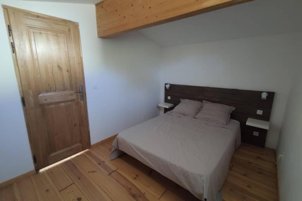 Logement Tout Confort Au Calme Entre Saint Tropez Et Les Gorges Du Verdon لو ثوروني المظهر الخارجي الصورة